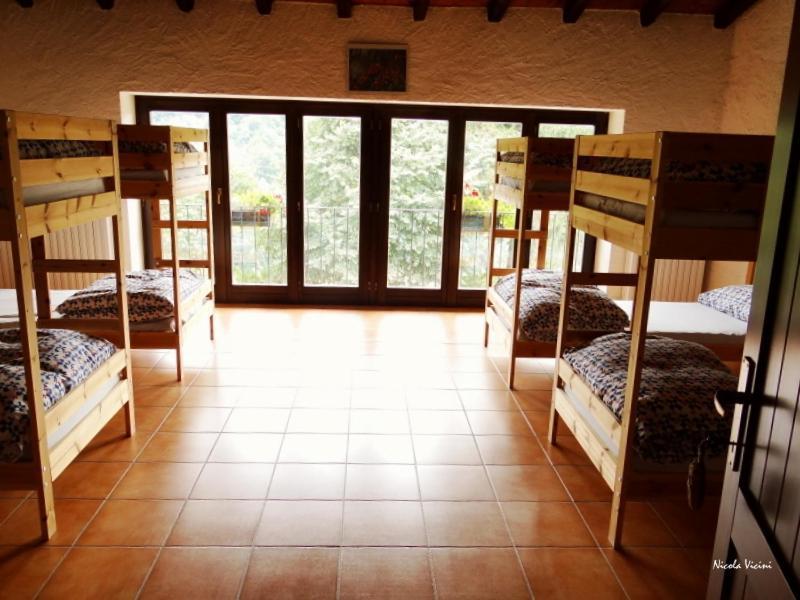 Auberge de jeunesse Rifugio Alpetto Di Torno à Sormano Chambre photo