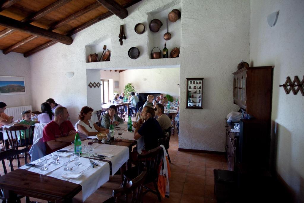 Auberge de jeunesse Rifugio Alpetto Di Torno à Sormano Extérieur photo